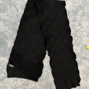 Black Knit Scarf